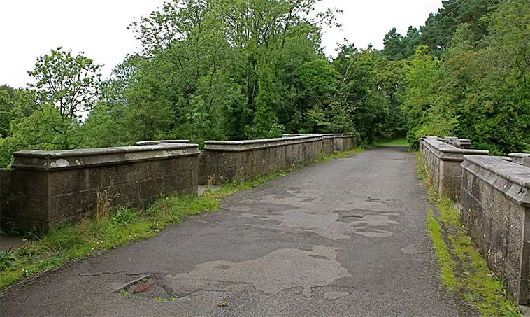 Overtoun Bridge – Den märkliga hundbron i Skottland som förbryllar forskare
