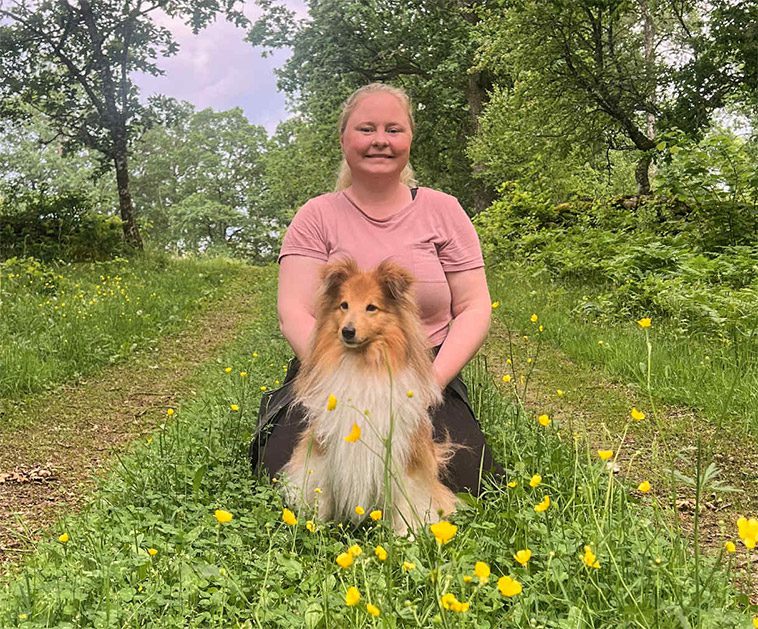 Elin valde hundlivet – nu driver hon ett mobilt hunddagis i Vårgårda