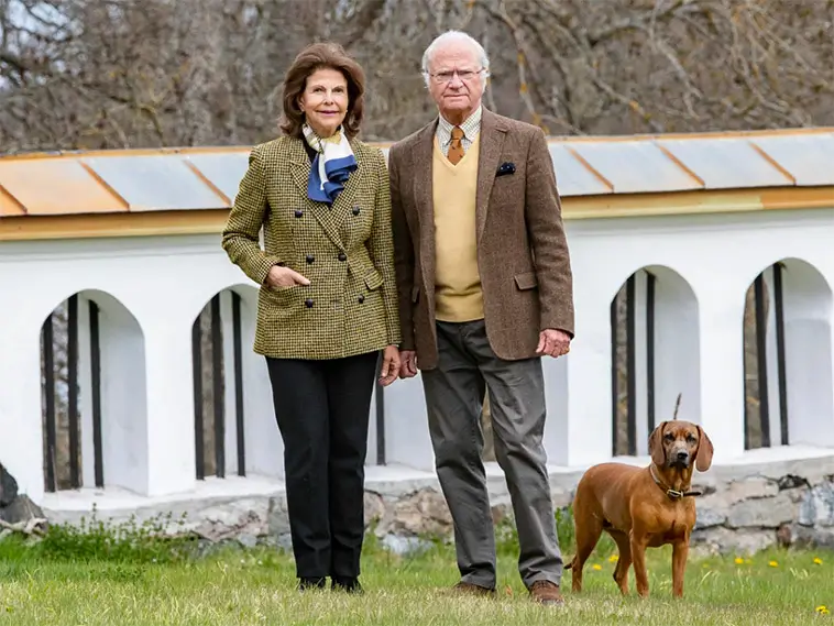 Kungen och drottningen har skaffat ny hundvalp