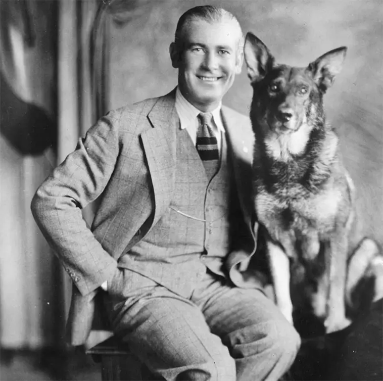 Rin Tin Tin – hur en herrelös valp blev Hollywoods fyrbenta superstjärna