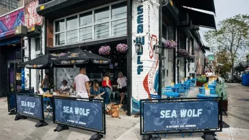 NYC-restaurangen Sea Wolf lanserar exklusiv meny för hundar med "mänskliga" ingredienser