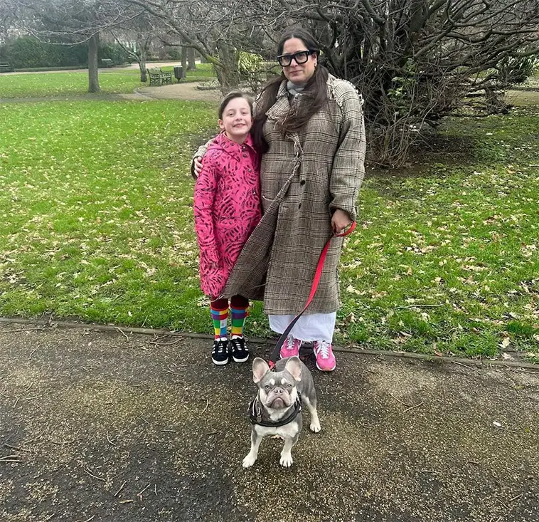 "Jag behandlar min hund som ett barn – och jag vet att det är väldigt osunt"