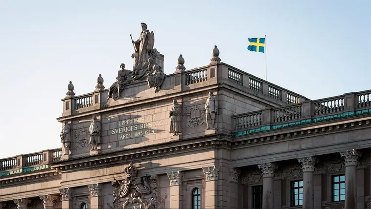 Nya regler för hundägare: Myndigheter får större befogenheter